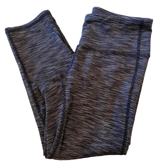 ATHLETA Energy Chaturanga Gray Black Stripe Cropped Leggings - Picture 3 of 5